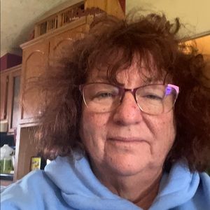 Meet your Posher, Jeanette